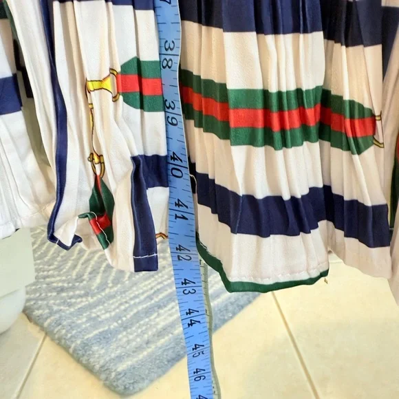 Elegant Silk Batwing Blouse and Pleated Bottom 2 Piece Set - Picture 8 of 13